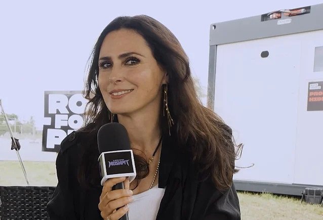 WITHIN TEMPTATION — Within Temptation Set To Pivot Toward Raw, Human Elements On Upcoming Record