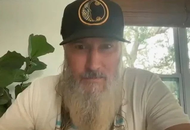 Mastodon — Troy Sanders Reflects on Geezer Butler Collaboration on 'Marrow Deep'