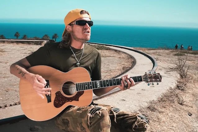 Puddle of Mudd — Puddle of Mudd Drop Visual for 'Win Win Win'