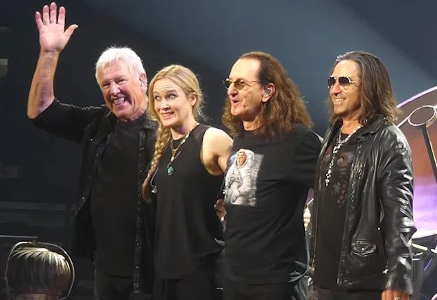 RUSH — Fan-Filmed Footage Captures RUSH in Philadelphia for the 2026 'Fifty Something' Tour