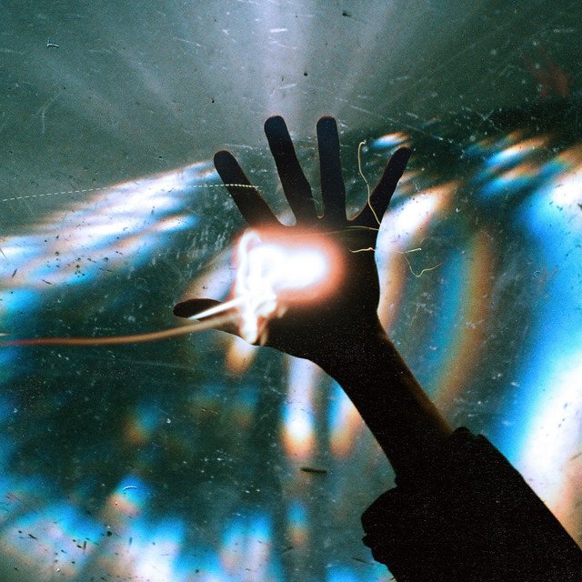 Architects — The Sky, The Earth & All Between album artwork